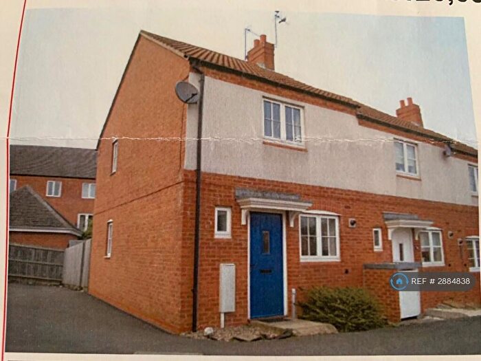 2 Bedroom End Of Terrace House To Rent In Maidenwell Avenue, Hamilton, Leicester, LE5