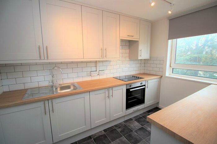 1 Bedroom Flat To Rent In Bury Court, Church Lane, MK41