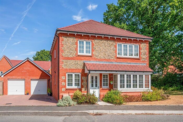 4 Bedroom Detached House For Sale In Hudson Gardens, Lovedean, PO8