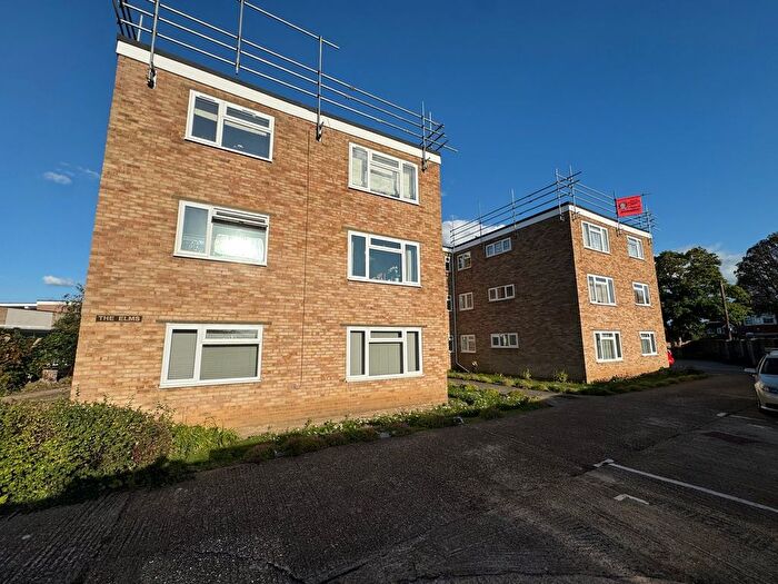 1 Bedroom Flat For Sale In Feltham Hill Road, Ashford, TW15