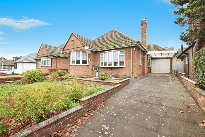 2 Bedroom Bungalow For Sale In Digby Road, Coleshill, Birmingham, Warwickshire, B46