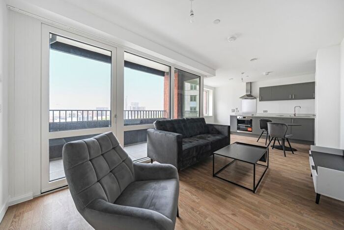 1 Bedroom Flat To Rent In St Pauls Road, Barking, London, IG11