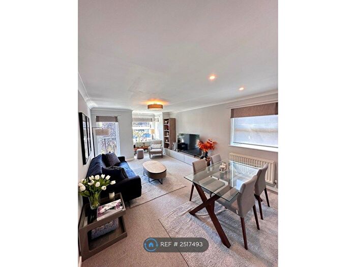 2 Bedroom Flat To Rent In Marlborough Court, Beckenham, BR3