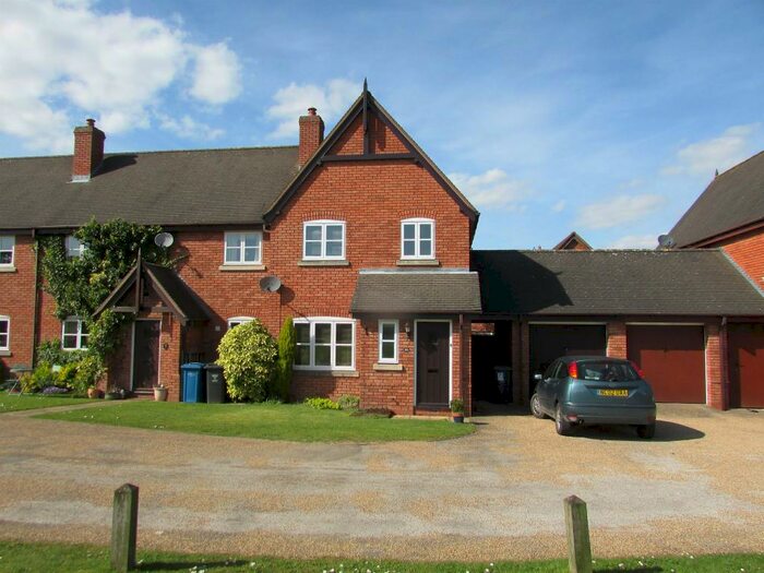 3 Bedroom End Of Terrace House To Rent In Churchside, Harlaston, Tamworth, B79