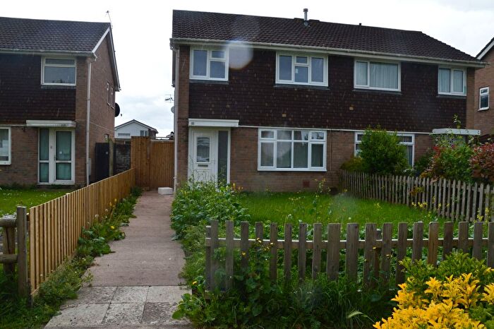 3 Bedroom Semi-Detached House To Rent In Starling Close, Weston-Super-Mare, BS22