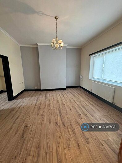 3 Bedroom Bungalow To Rent In Mainsforth Terrace West, Sunderland, SR2