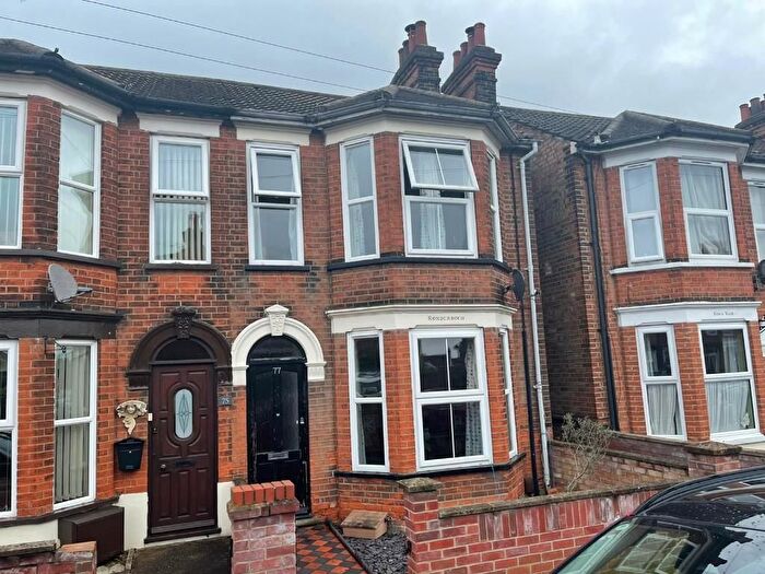 3 Bedroom Semi-Detached House To Rent In Darwin Road, Ipswich, IP4