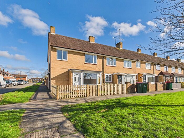 3 Bedroom End Terrace House For Sale In Rother Crescent, Crawley, RH11