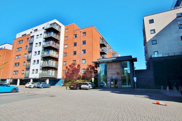 2 Bedroom Apartment To Rent In Channel Way, Ocean Village, SO14