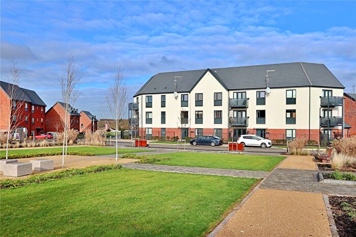 2 Bedroom Flat For Sale In Clun Forest Way, Whitehouse, Milton Keynes, MK8