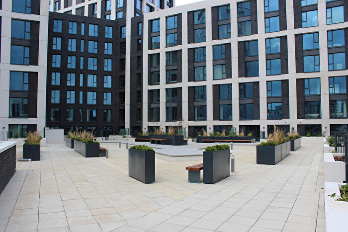 2 Bedroom Flat To Rent In Broad Street, Birmingham, B15