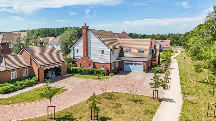 5 Bedroom Detached House For Sale In Stroudley Drive, Burgess Hill, West Sussex, RH15