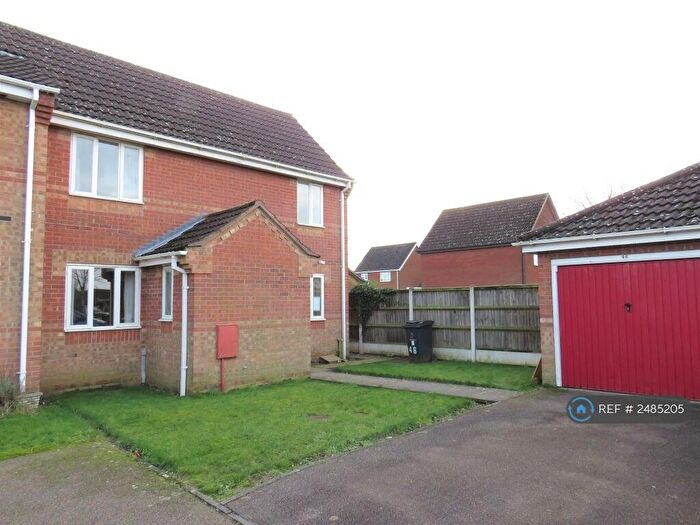 3 Bedroom Semi-Detached House To Rent In Lavender Close, Attleborough, NR17