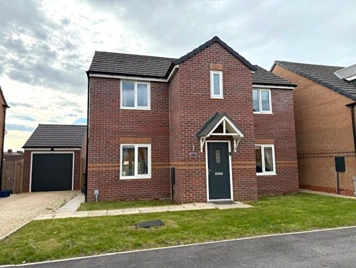 4 Bedroom Detached House For Sale In Poppyfield Way, Winterton, Scunthorpe, DN15