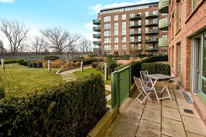 2 Bedroom Flat To Rent In Tudway Road Greater London, SE3