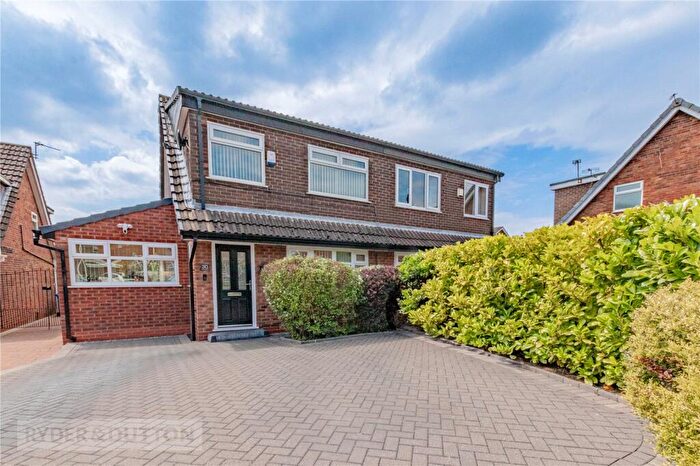3 Bedroom Semi-Detached House For Sale In Marne Avenue, Ashton-under-Lyne, Greater Manchester, OL6