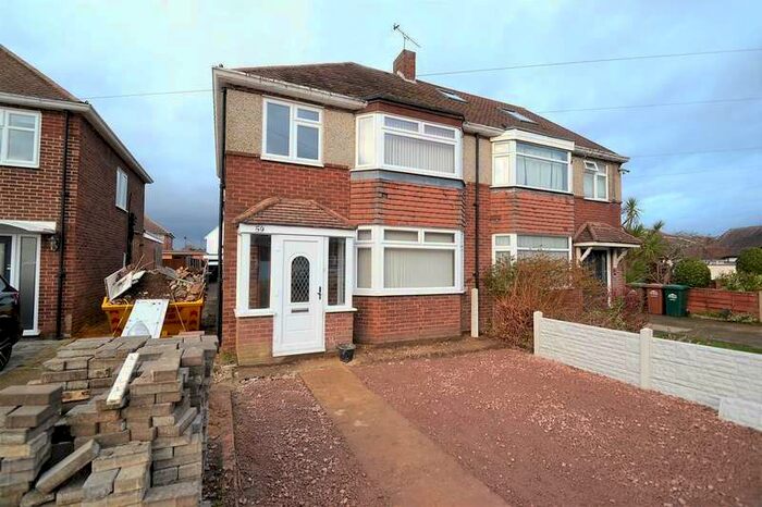 3 Bedroom Semi-Detached House To Rent In Glenfield Road, Ashford, TW15