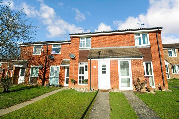 2 Bedroom Terraced House To Rent In Somergate, Horsham, RH12