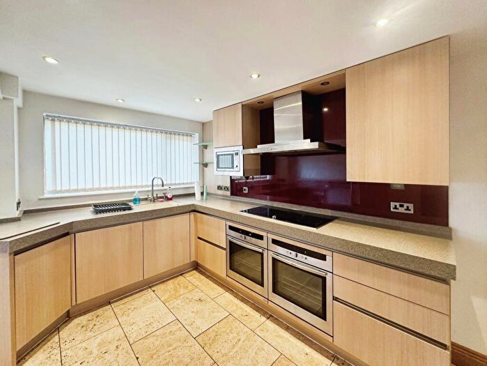 6 Bedroom Detached House To Rent In Ennerdale Drive, Bury, Greater Manchester, BL9
