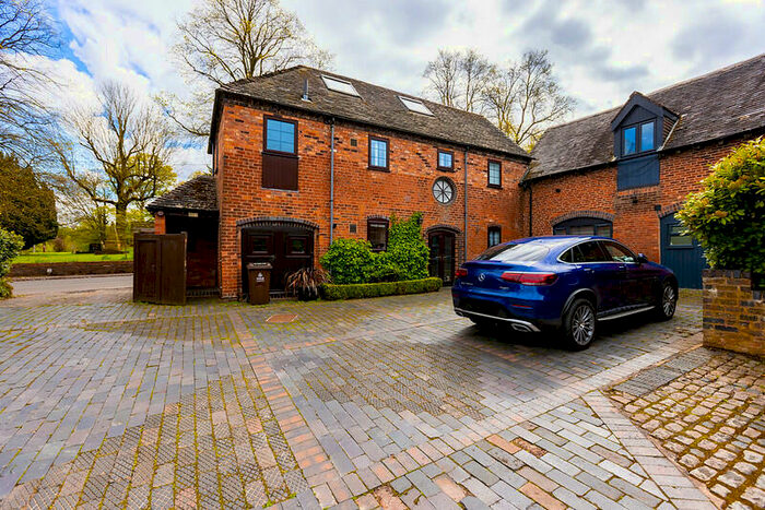 1 Bedroom Barn Conversion To Rent In Chapel Lane, Great Barr, Birmingham, B43