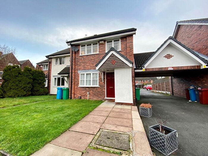 3 Bedroom House To Rent In Redshaw Close, Fallowfield, M14