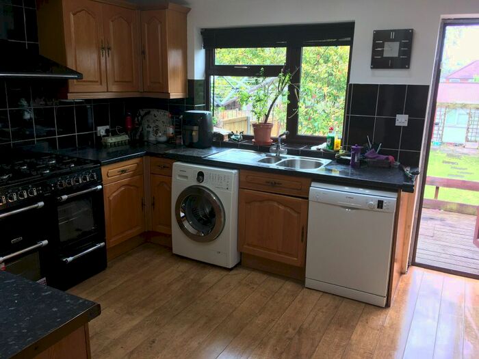 3 Bedroom Terraced House To Rent In Thomas Landsdail Street, Coventry, CV3