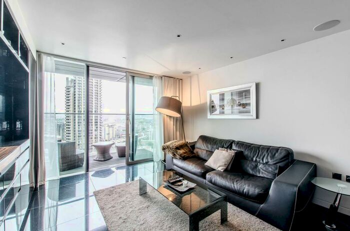 Studio To Rent In The Heron, City, London, EC2Y