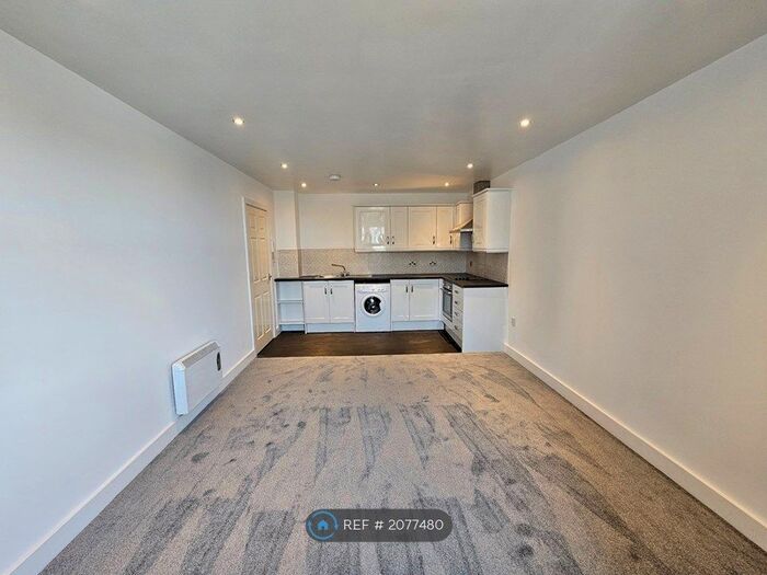 2 Bedroom Flat To Rent In King Edward Street, Normanton, WF6