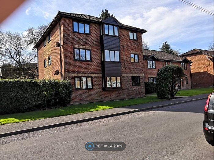 2 Bedroom Flat To Rent In Chandlers Ford, Chandlers Ford, Eastleigh, SO53