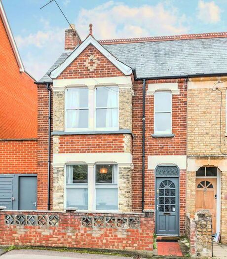 5 Bedroom Semi-Detached House To Rent In Southfield Road, Hmo Ready Sharers, OX4