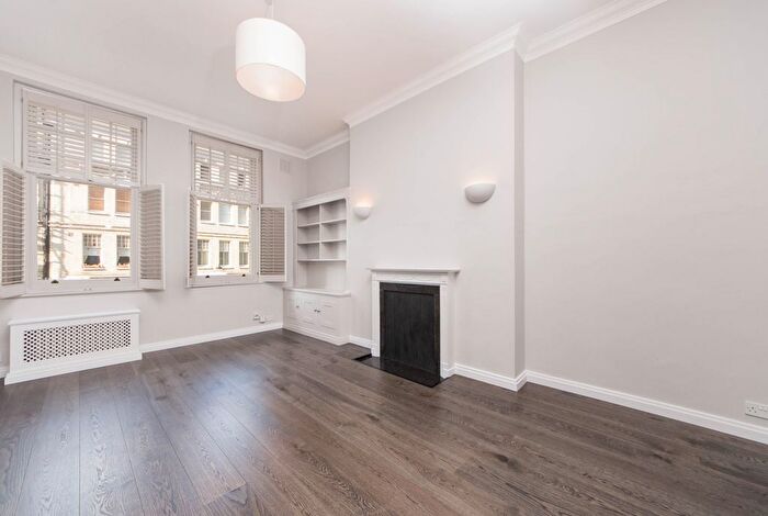 2 Bedroom Flat To Rent In Elm Park Gardens, Chelsea, SW10