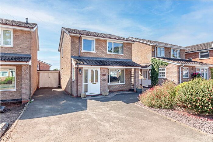 3 Bedroom Detached House For Sale In Columbia Drive, Lower Wick, Worcester, WR2