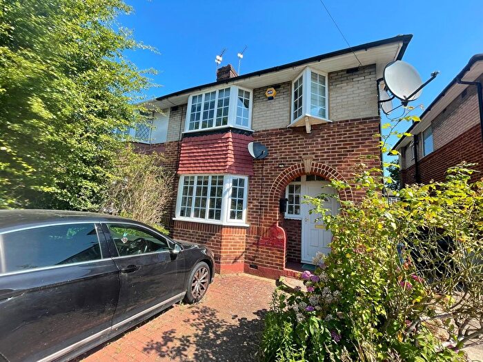 3 Bedroom Semi-Detached House To Rent In Morley Crescent, Edgware, HA8