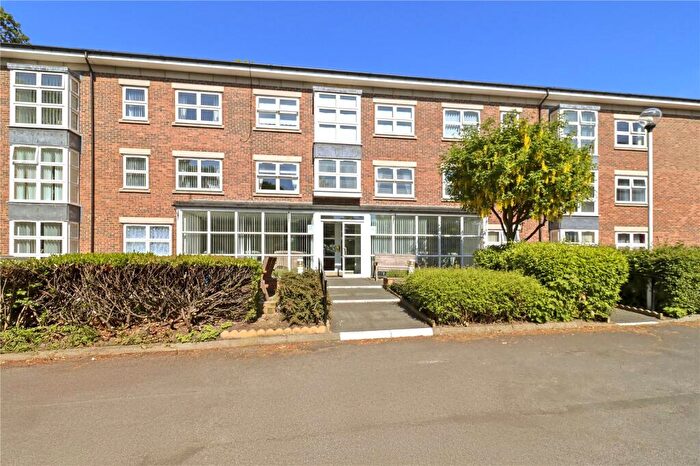 2 Bedroom Flat For Sale In Beecholm Court, Sunderland, Tyne And Wear, SR2