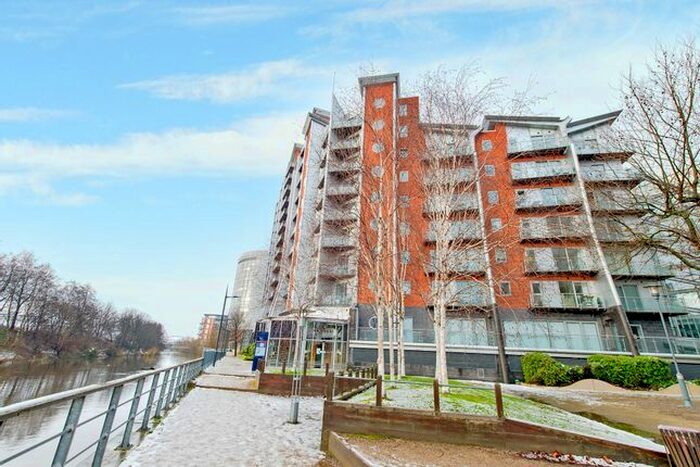 2 Bedroom Flat To Rent In Flat, , Whitehall Quay, Leeds, LS1