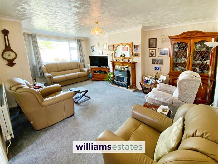 2 Bedroom Bungalow For Sale In Larch Drive, Rhyl, LL18