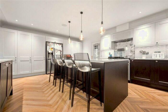 5 Bedroom Detached House For Sale In Matchams Close, Matchams, Ringwood, BH24