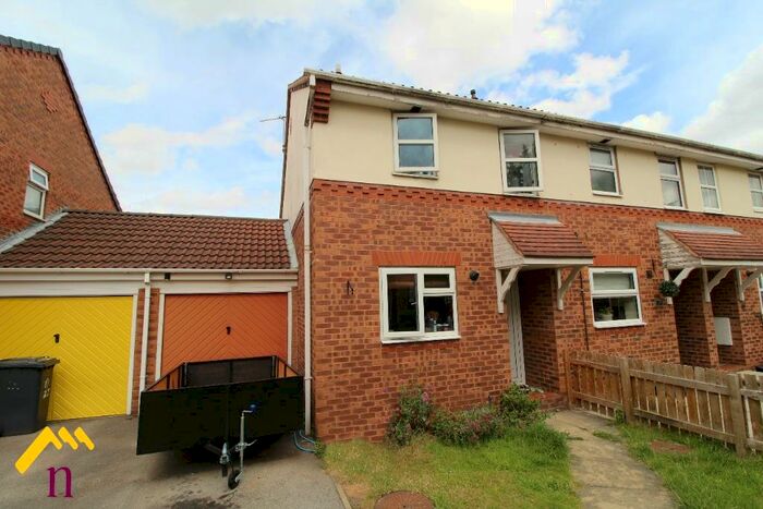 2 Bedroom Semi-Detached House To Rent In Ashton Drive, Kirk Sandall, Doncaster, DN3