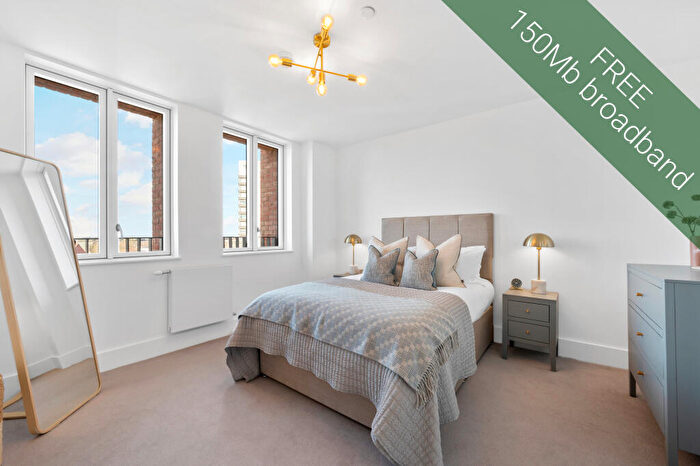 2 Bedroom Flat To Rent In Kindred House, Scarbrook Road, Croydon, CR0