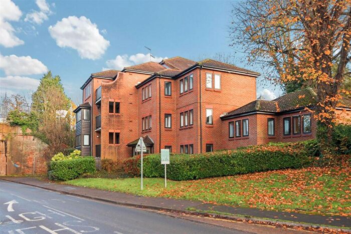 1 Bedroom Apartment For Sale In Station Approach, East Horsley, Surrey, KT24