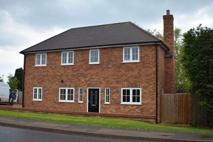 3 Bedroom Detached House To Rent In Glinton Road, Helpston, PE6