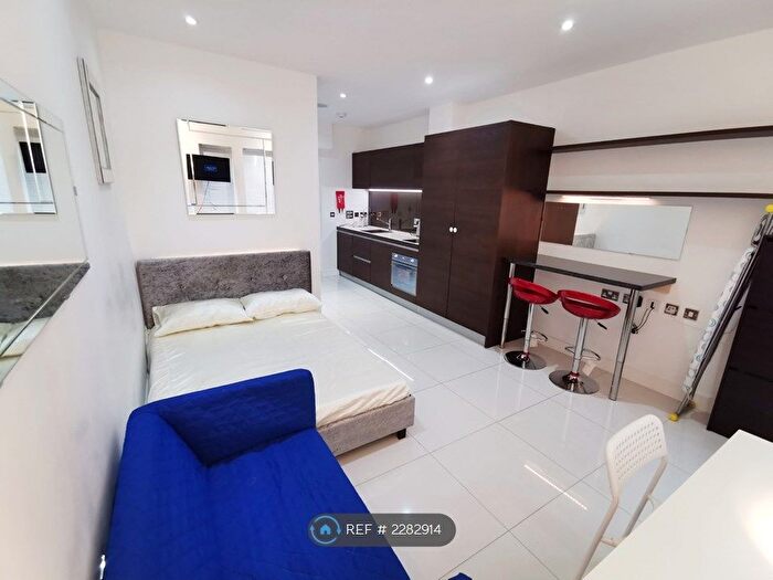 Studio To Rent In Albany House, Camden, London, WC1H