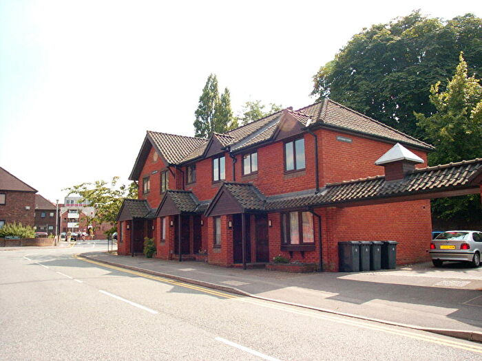 1 Bedroom Apartment To Rent In Letcombe Court, Church Street, Reading, RG1