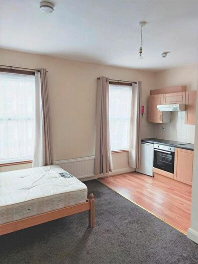 Studio To Rent In Seven Sisters Road, Finsbury Park, N4