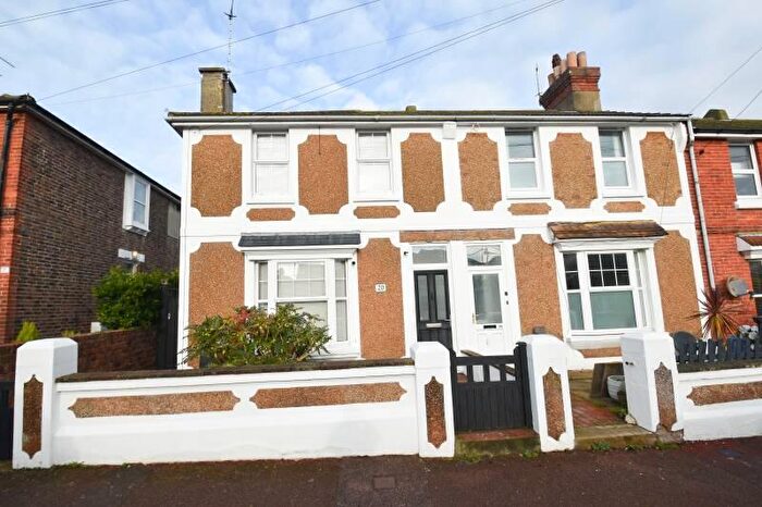 2 Bedroom End Of Terrace House To Rent In Dacre Road, Eastbourne, East Sussex, BN21