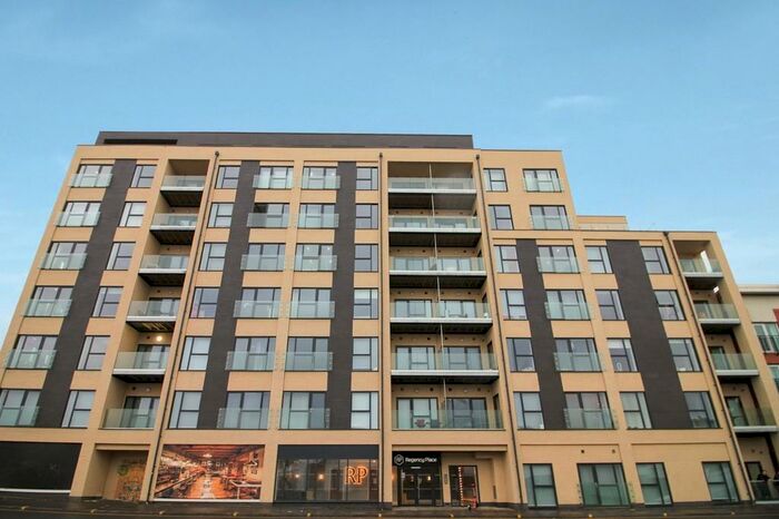 3 Bedroom Apartment To Rent In Regency Place, Parade, Birmingham City Centre, B1