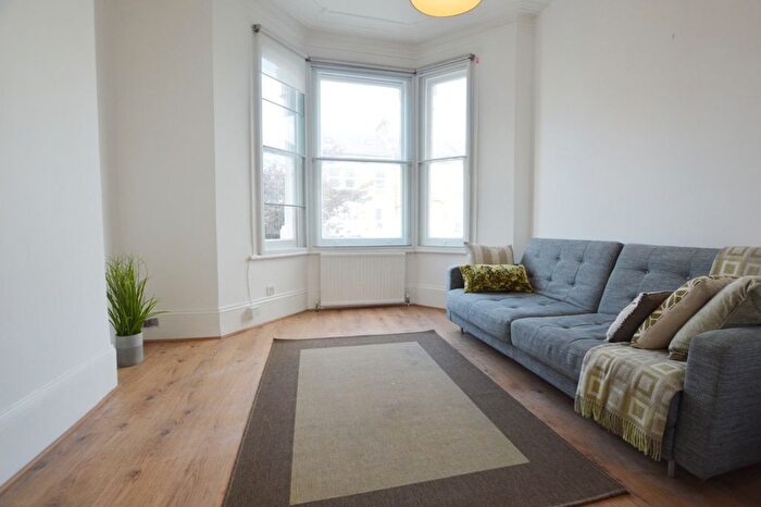 2 Bedroom Flat To Rent In Saltram Crescent, Maida Vale, W9