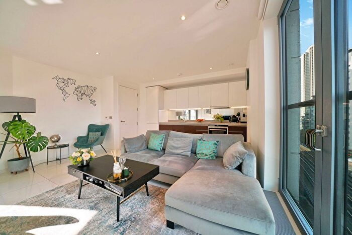 2 Bedroom Flat For Sale In Baltimore Wharf, London, E14