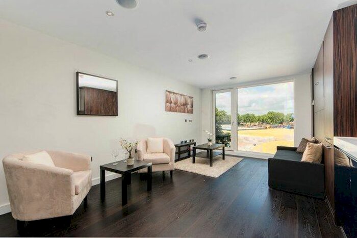 Studio To Rent In Gatliff Road, London, SW1W