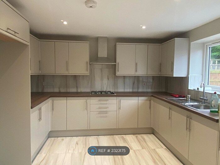 4 Bedroom Bungalow To Rent In Andrew Close, Littleover, Derby, DE23